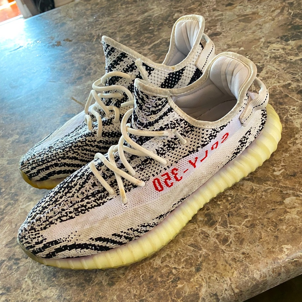 Yeezy Boost 350 Zebras